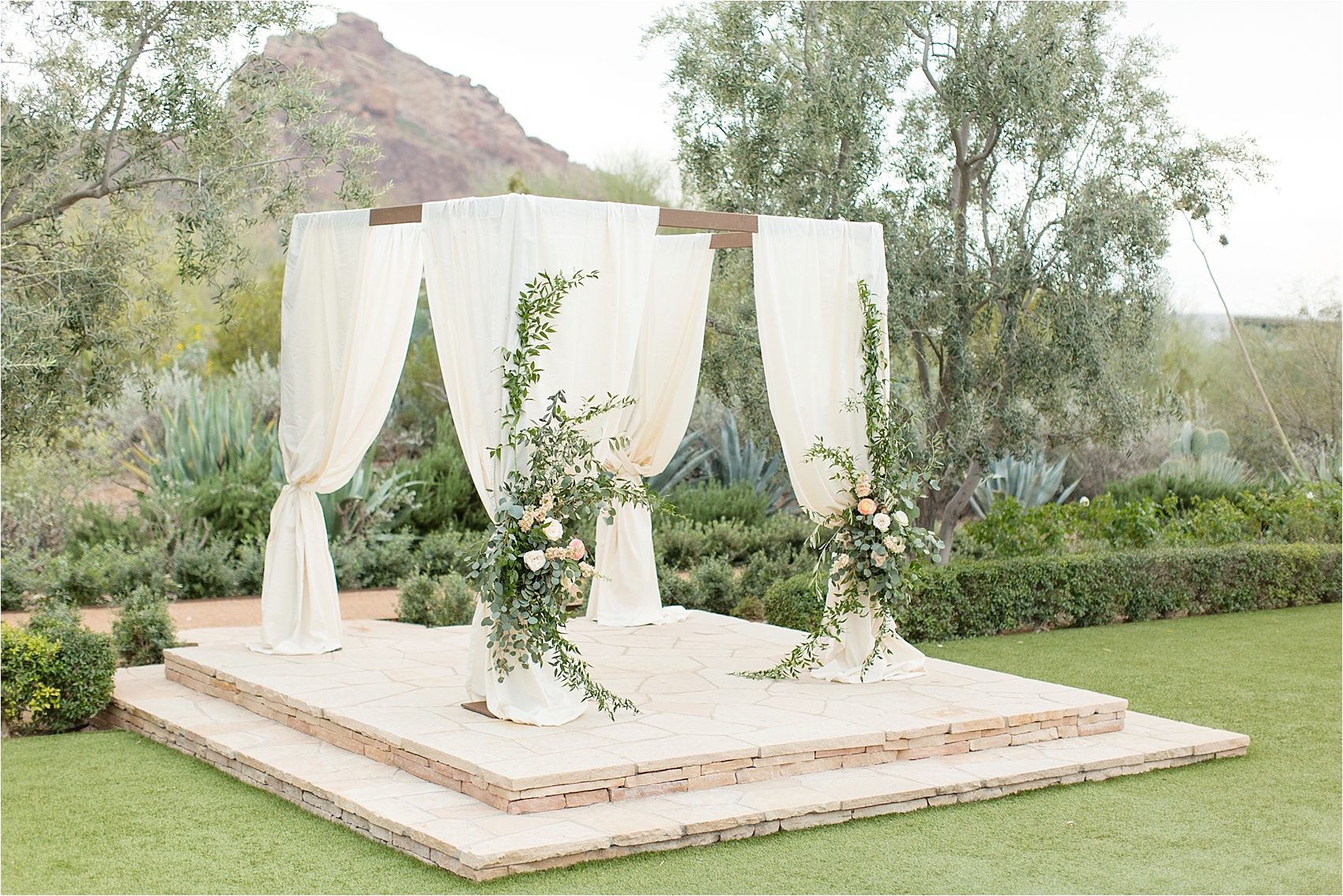 Ceremony Altar Inspiration at El Chorro Wedding