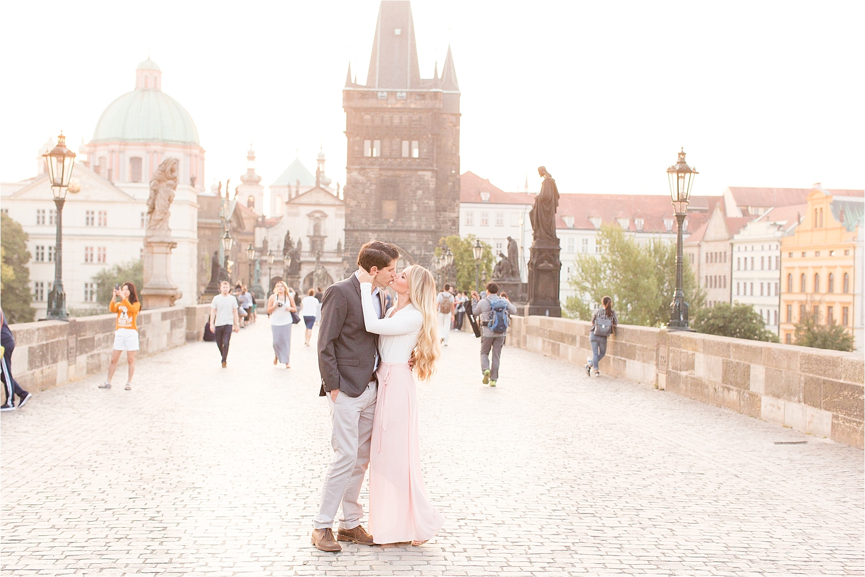 Tips for Shooting Portrait Sessions in Crowded Places