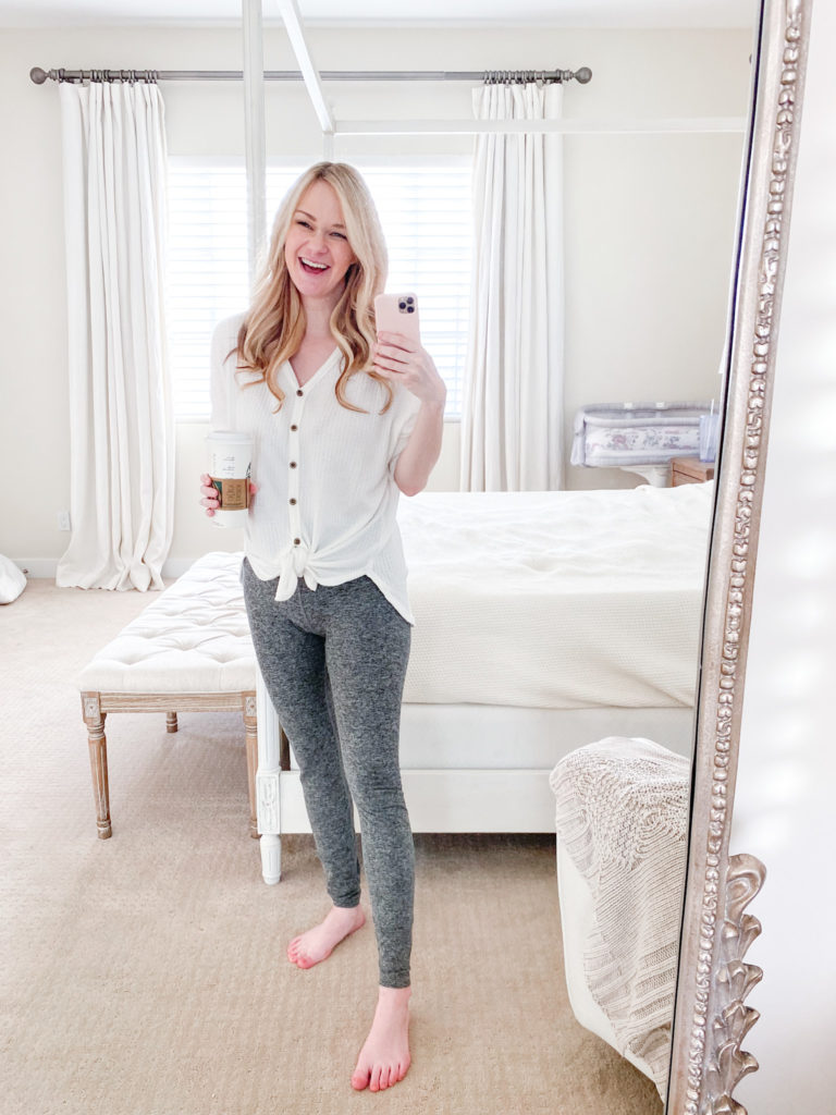 Impressive Postpartum Clothes To Help Get Your Body Back